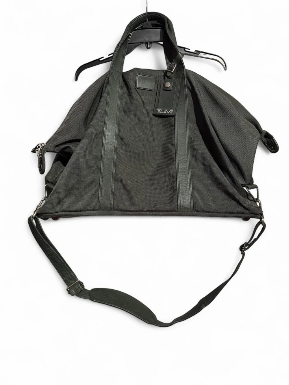 Tumi green Nylon Travel Duffel Weekender Bag with Leather Trim and ID Tag